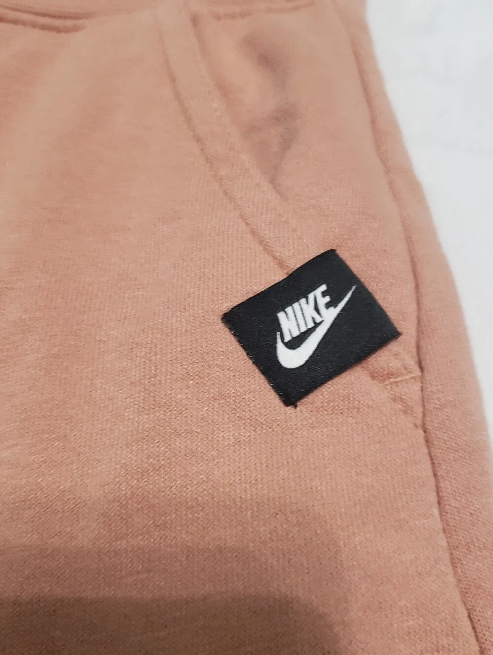 Nike athletic mini